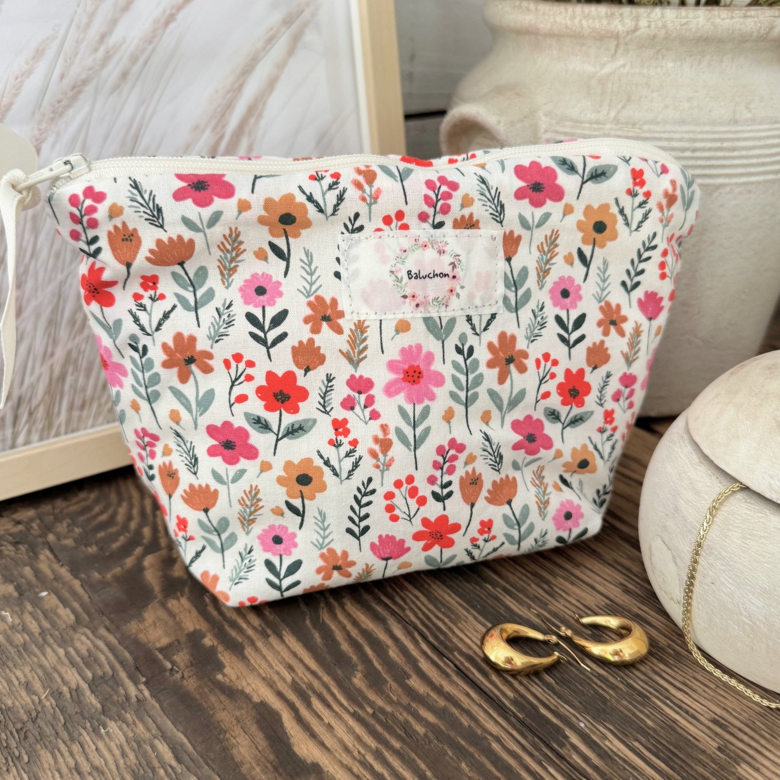 1974-t-2029-pochette-carre-a-cosmetique-wwwbaluchonaccessoireca5.jpg