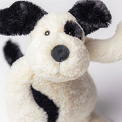 Peluche - Bashful Black & Cream Puppy