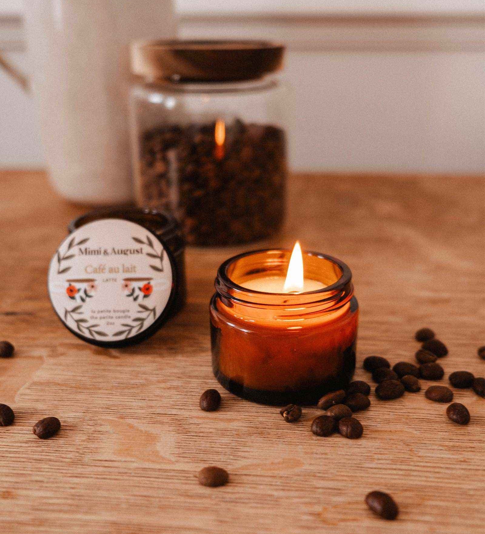 Cafe-au-lait-2-oz-Soy-Candle-mimi-and-august_b659c1bc-3c2c-40cb-bb0a-6615f183a1b4.jpg
