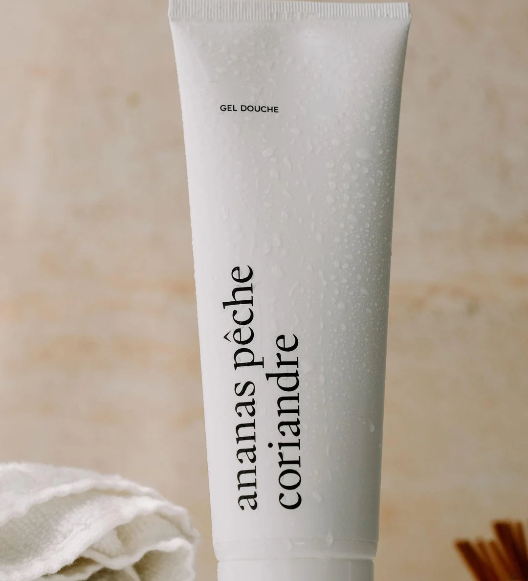 GEL-DOUCHE-Ananas-peche-coriandre-2.webp