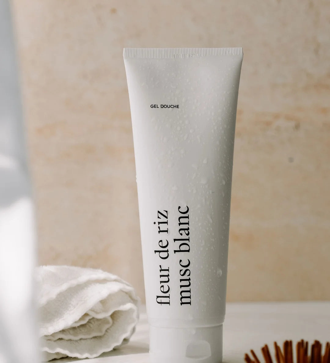 GEL-DOUCHE-Fleur-de-riz-musc-blanc-3.webp