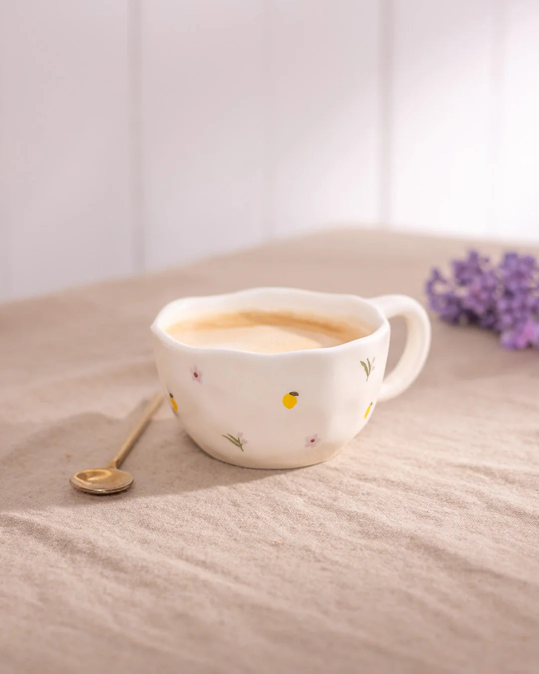 Tasse en céramique - Citrons et fleurs