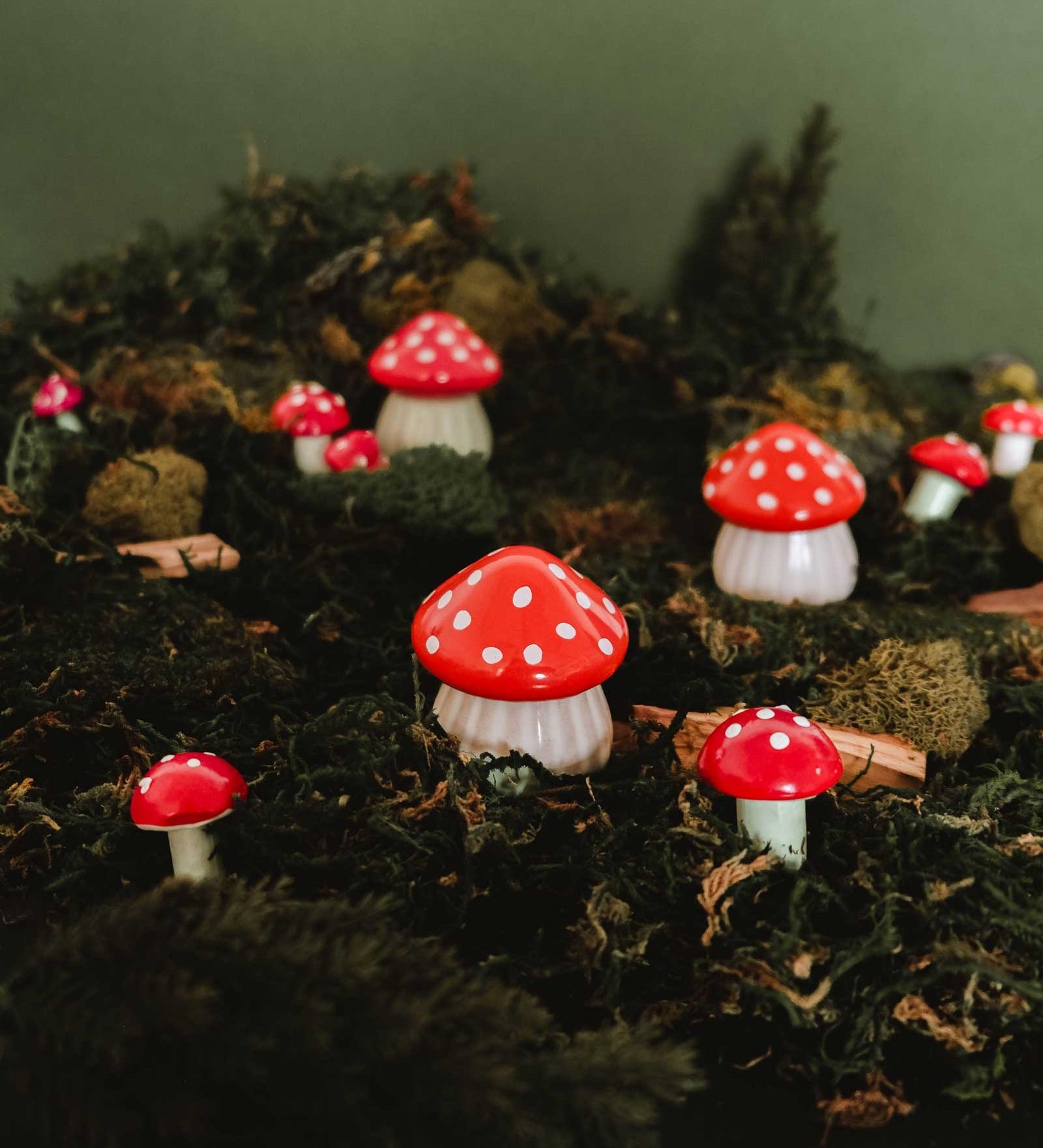 The-Little-Mushroom-Candle-Mimi_2_ab0edb97-3d54-47ac-914f-98f5eadc5c73.jpg