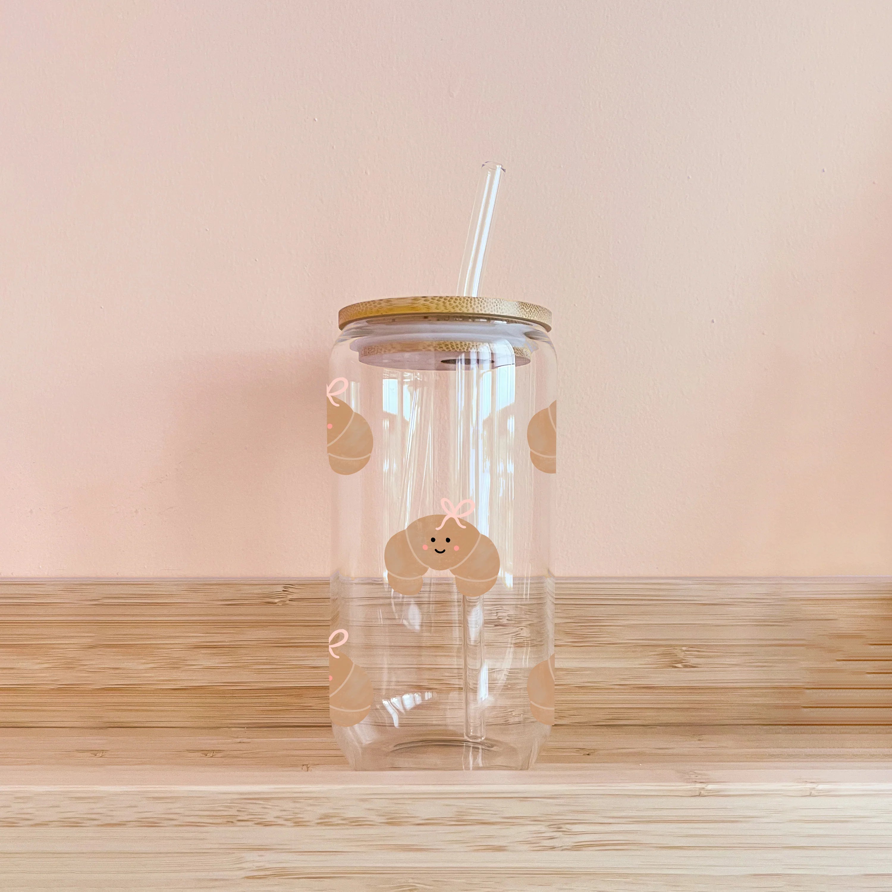 VERRE_CROISSANTS_d9d7a3e9-ee2e-4b6e-bb22-69411c126ff6.webp