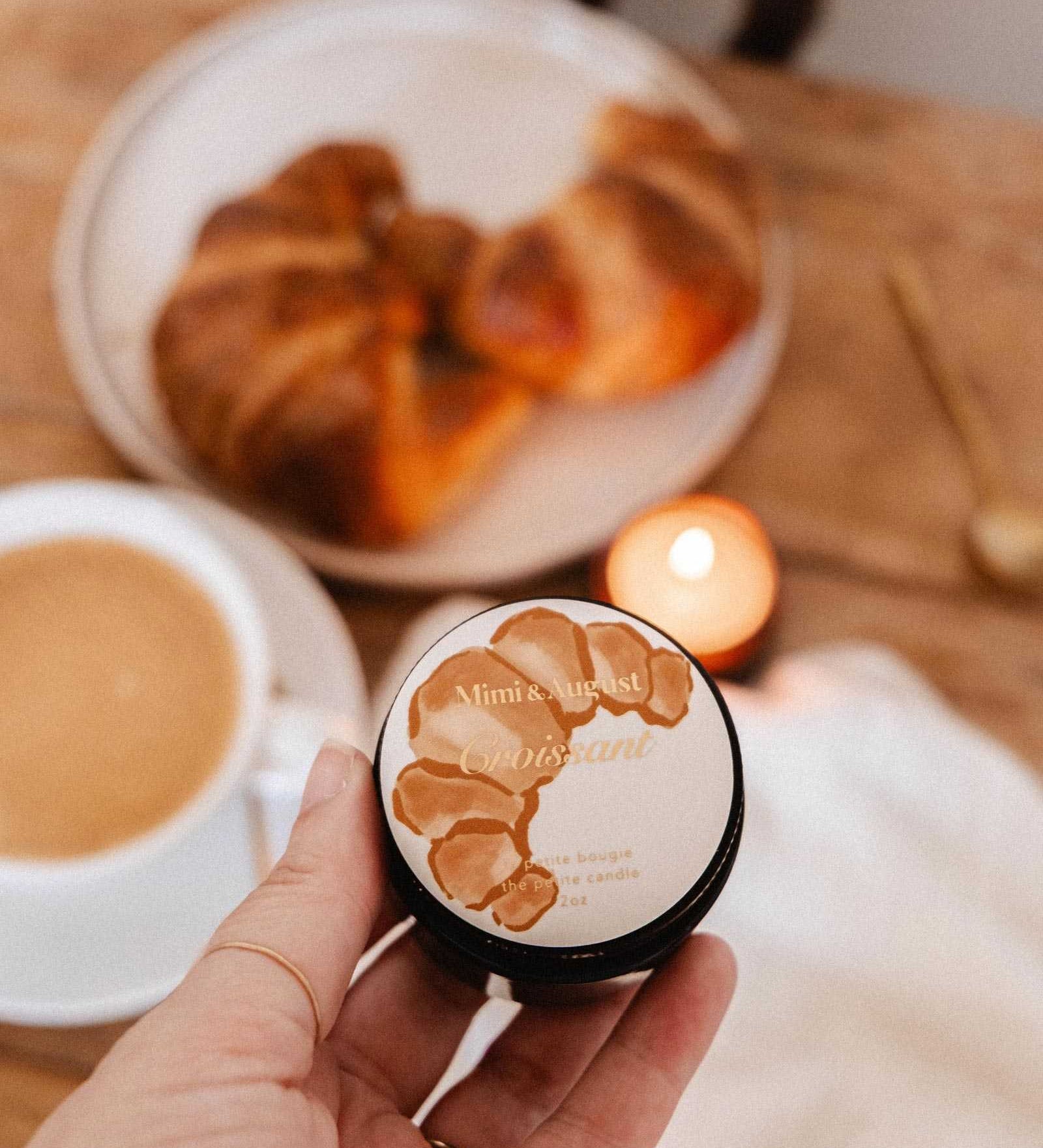 croissant-2oz-soy-wax-candle-mimi-and-august-3.jpg