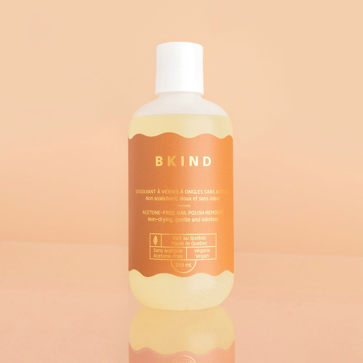 Dissolvant à vernis à ongles sans acétone