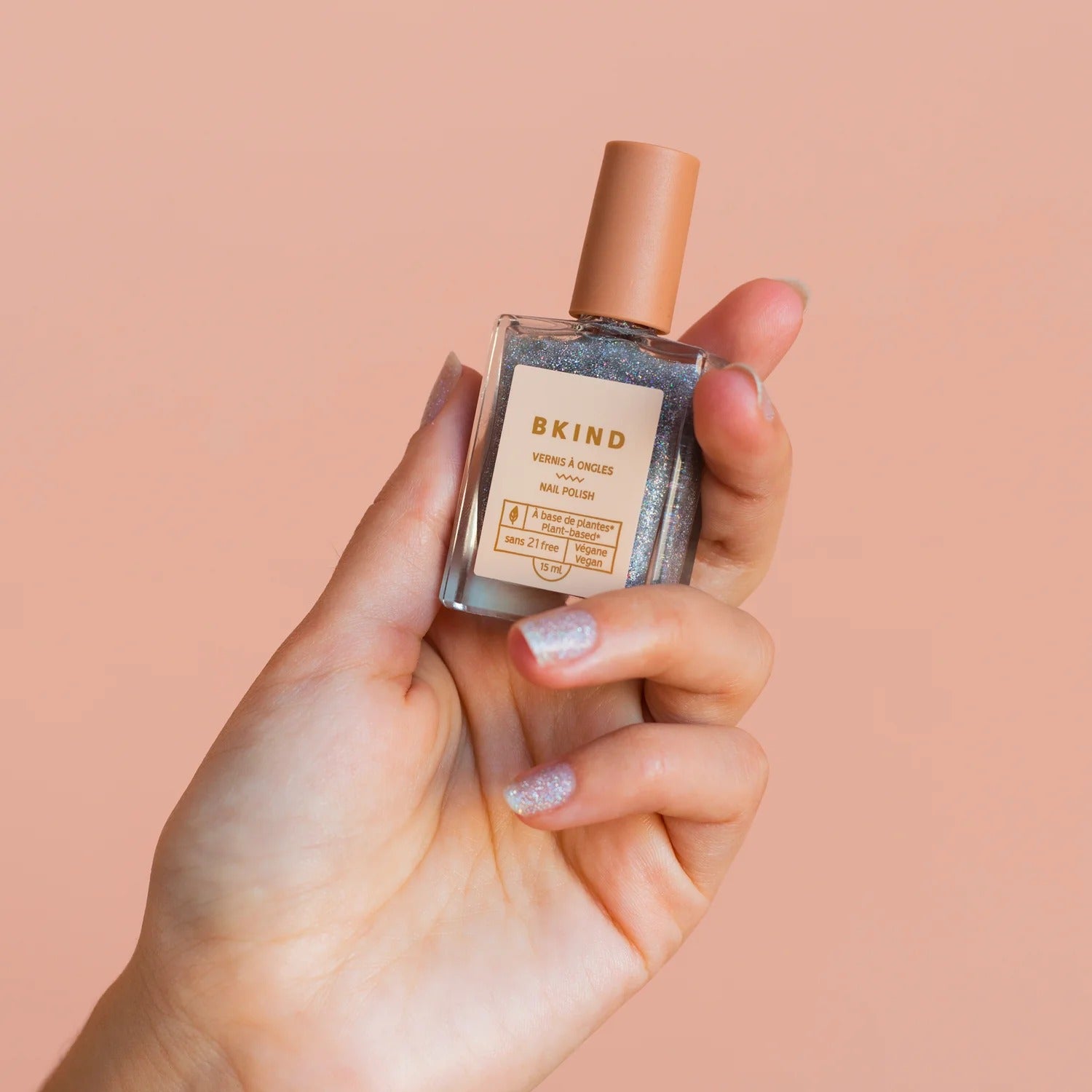 vernis1_d93c1e67-ff8e-428c-ab25-f7316142cff9.jpg